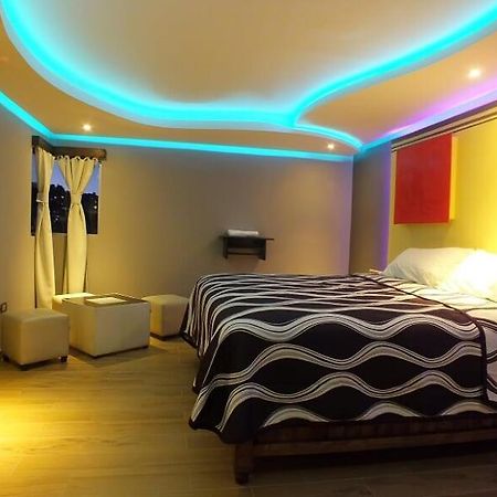 Hotel Pueblo De Madera Refugio Eksteriør billede